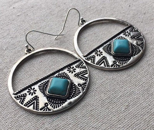 Stunning Earring for Daily Wear