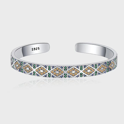 Stunning Bracelet for Daily Wear
