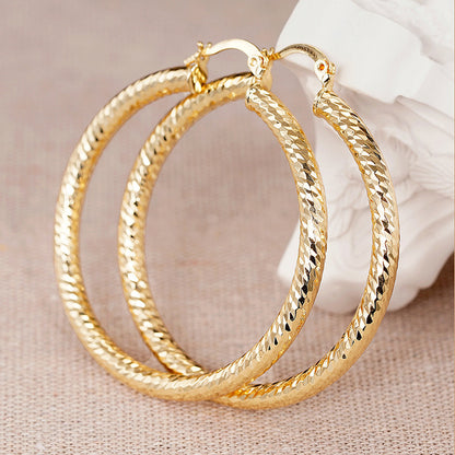 Classic Earring with Timeless Appeal