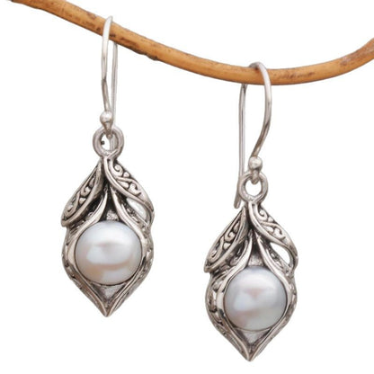 Beautiful Silver Earring with Unique Style