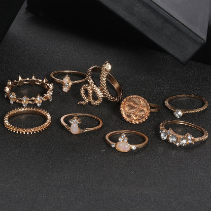 Beautiful Set with Unique Style