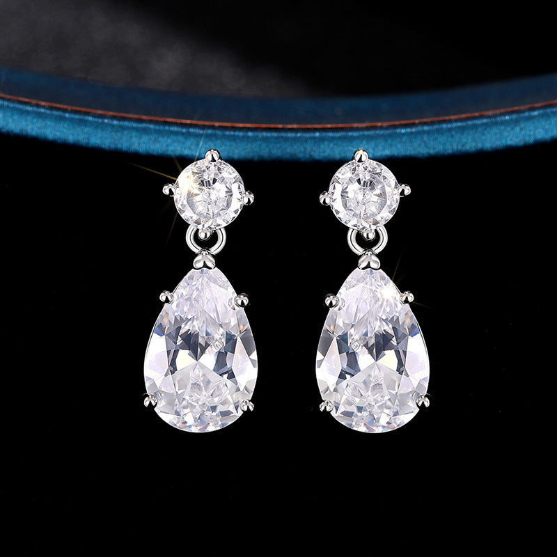 Classic Necklace with Timeless Appeal