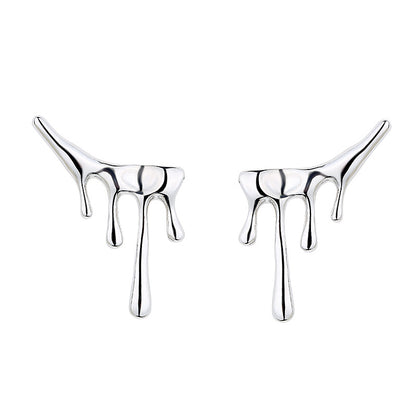 Romantic Gold Earring for Special Moments
