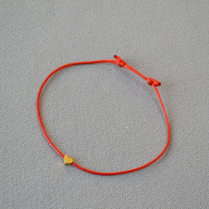 Romantic Gold Bracelet for Special Moments