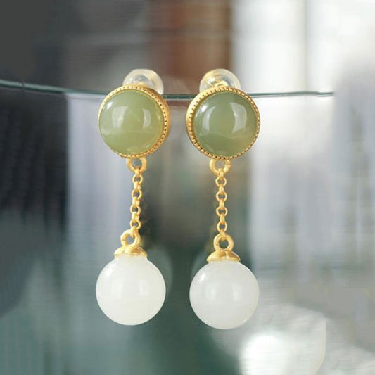 Charming Gold Piece for Any Occasion