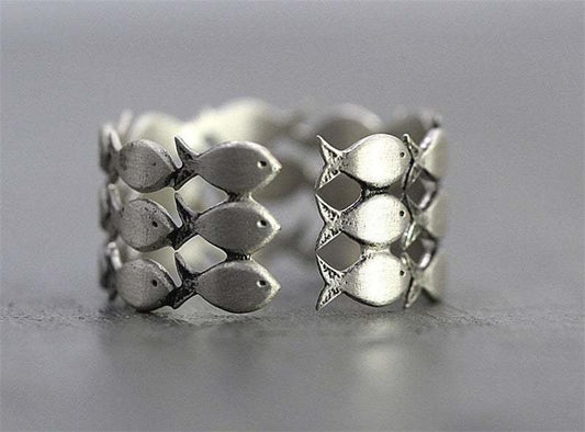 Stunning Gold Ring for Daily Wear