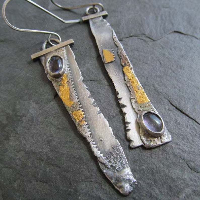 Charming Earring for Any Occasion