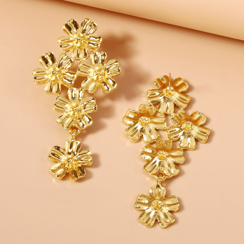 Delicate Artisan Gold Earring