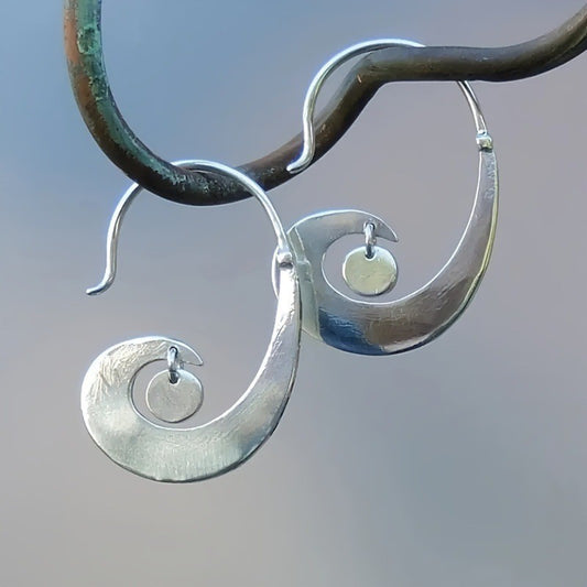 Vintage Handmade Earring