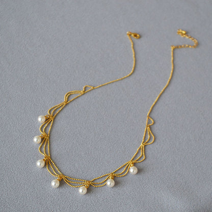 Beautiful Pearl Necklace with Unique Style