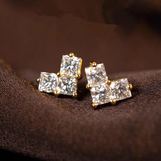 Stunning Earring for Daily Wear