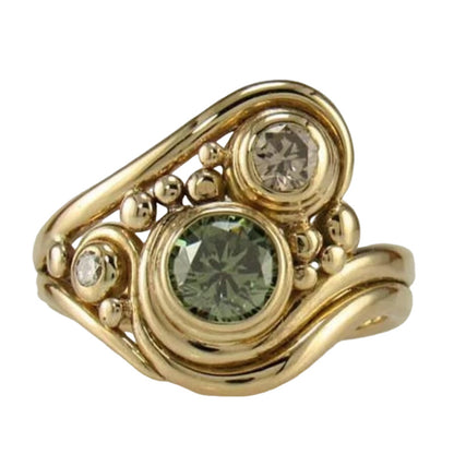 Beautiful Gold Bracelet with Unique Style