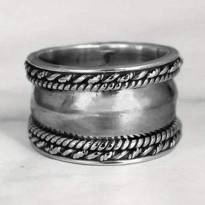 Classic Ring with Timeless Appeal