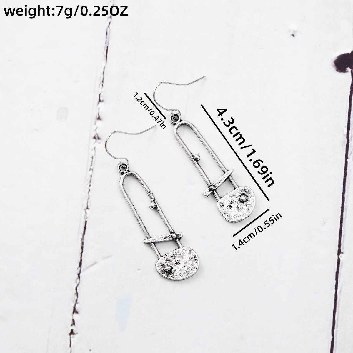 Romantic Earring for Special Moments