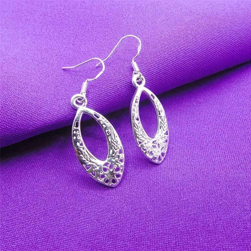 Romantic Earring for Special Moments
