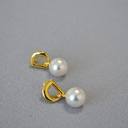 Stunning Gold Earring for Daily Wear