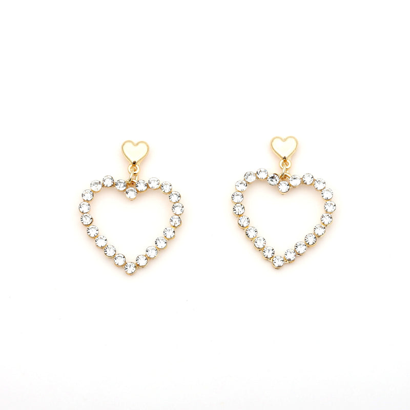 Classic Earring with Timeless Appeal
