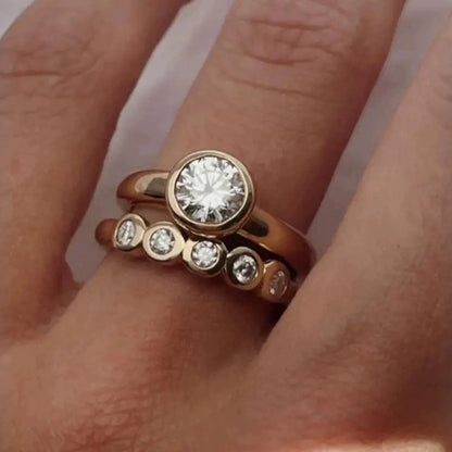 Beautiful Set with Unique Style