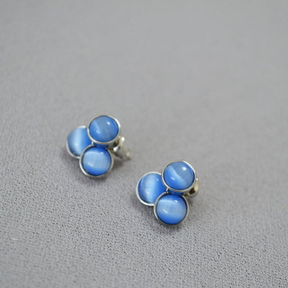 Charming Gold Earring for Any Occasion