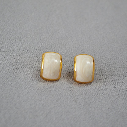 Delicate Artisan Gold Earring