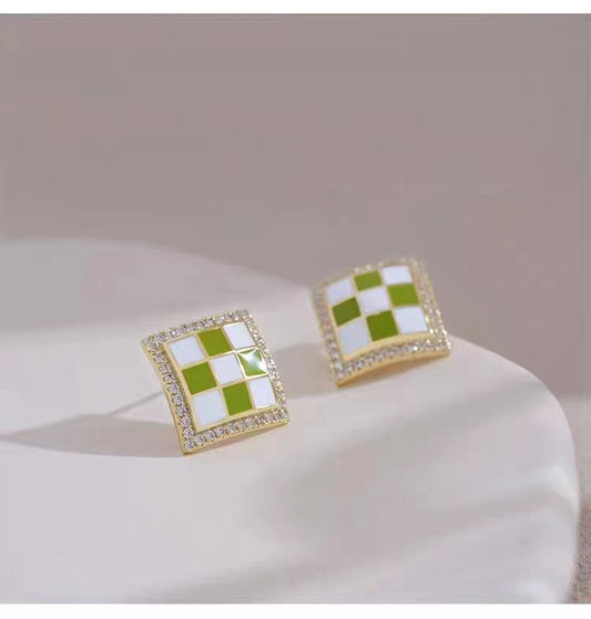 Stunning Earring for Daily Wear