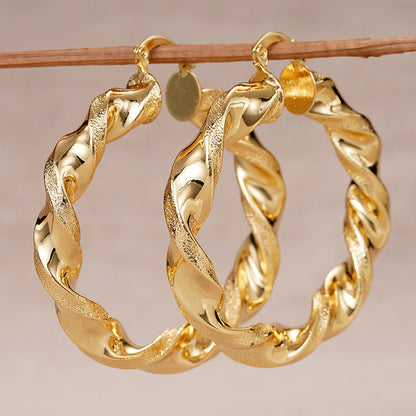 Classic Earring with Timeless Appeal