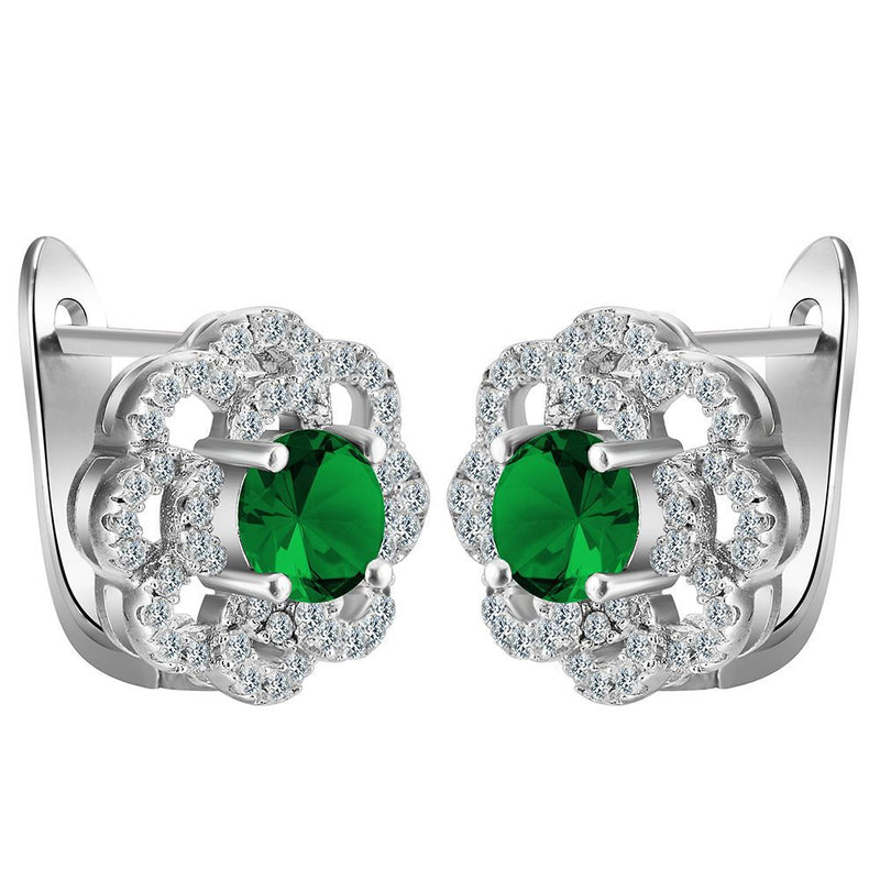 Charming Earring for Any Occasion
