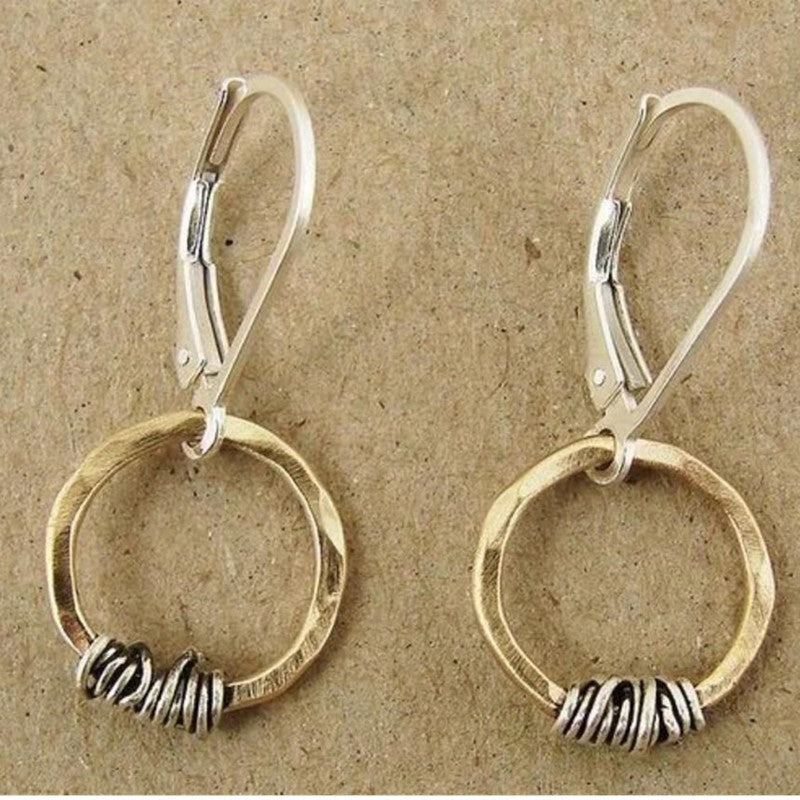 Stunning Gold Earring for Daily Wear