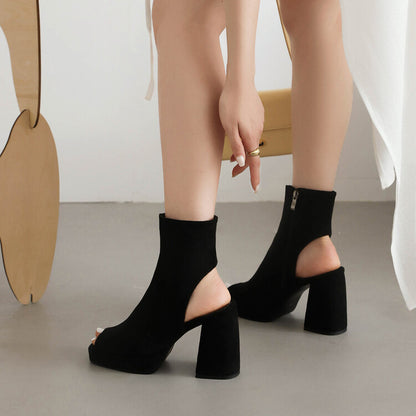 Classic Orthopedic Sandals with Timeless Style