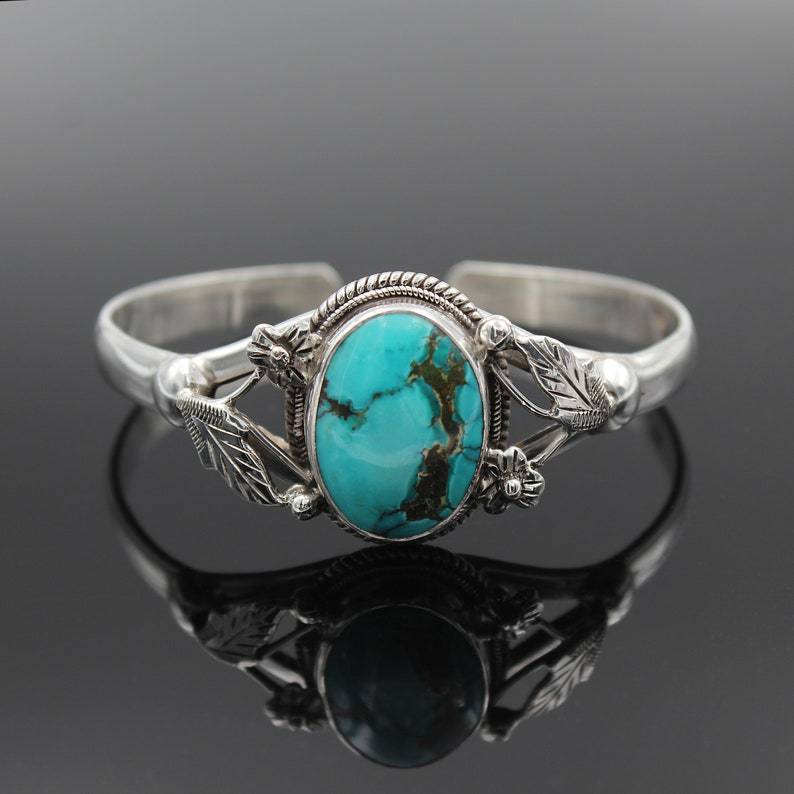 Classic Bracelet with Timeless Appeal