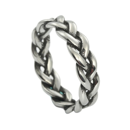 Classic Chain with Timeless Appeal