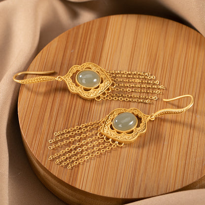 Beautiful Gold Earring with Unique Style