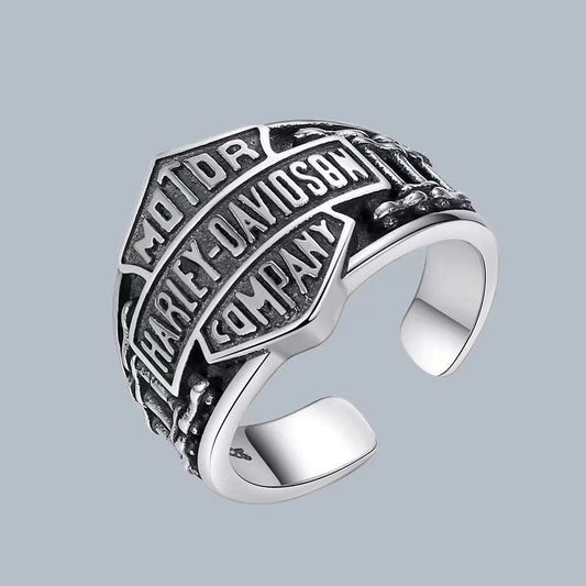 Charming Ring for Any Occasion