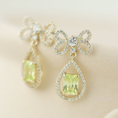 Vintage Handmade Gold Earring