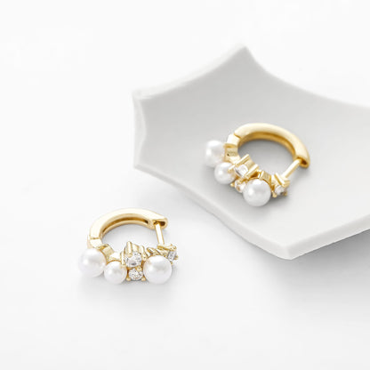 Stunning Pearl Earring for Daily Wear