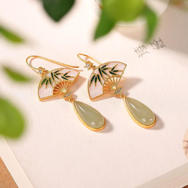 Vintage Handmade Earring