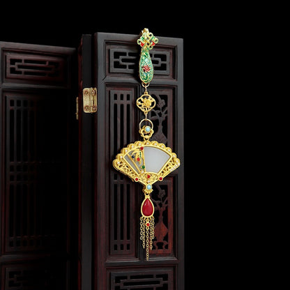 Elegant Gold Pendant for Every Occasion