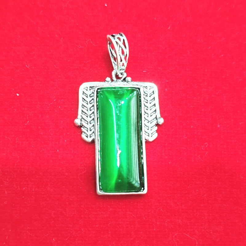 Classic Necklace with Timeless Appeal