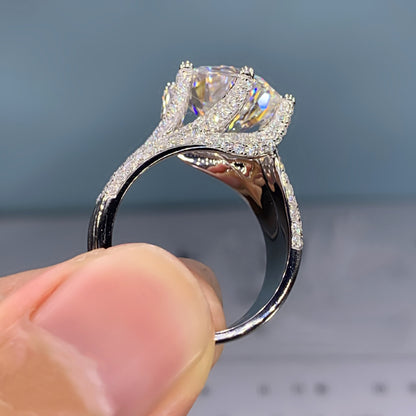 Beautiful Ring with Unique Style