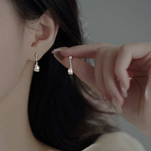 Stunning Pearl Earring for Daily Wear