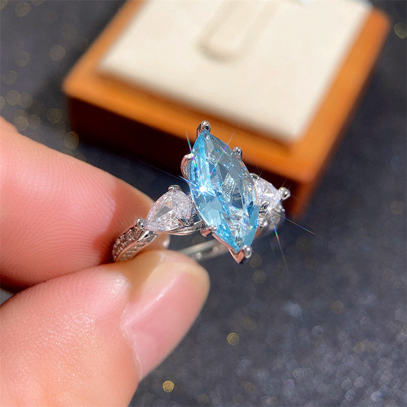 Beautiful Bracelet with Unique Style