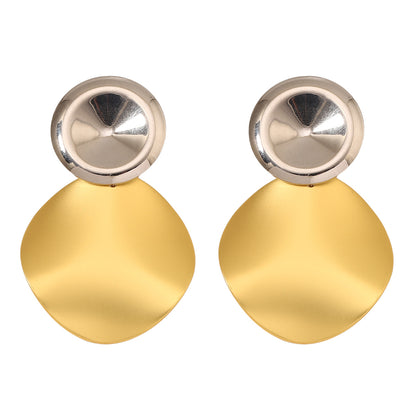 Classic Earring with Timeless Appeal