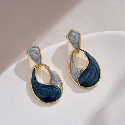 Stunning Earring for Daily Wear