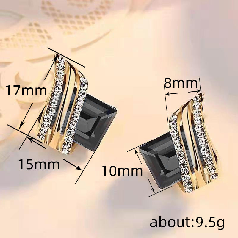 Stunning Earring for Daily Wear