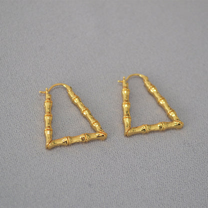 Beautiful Gold Earring with Unique Style