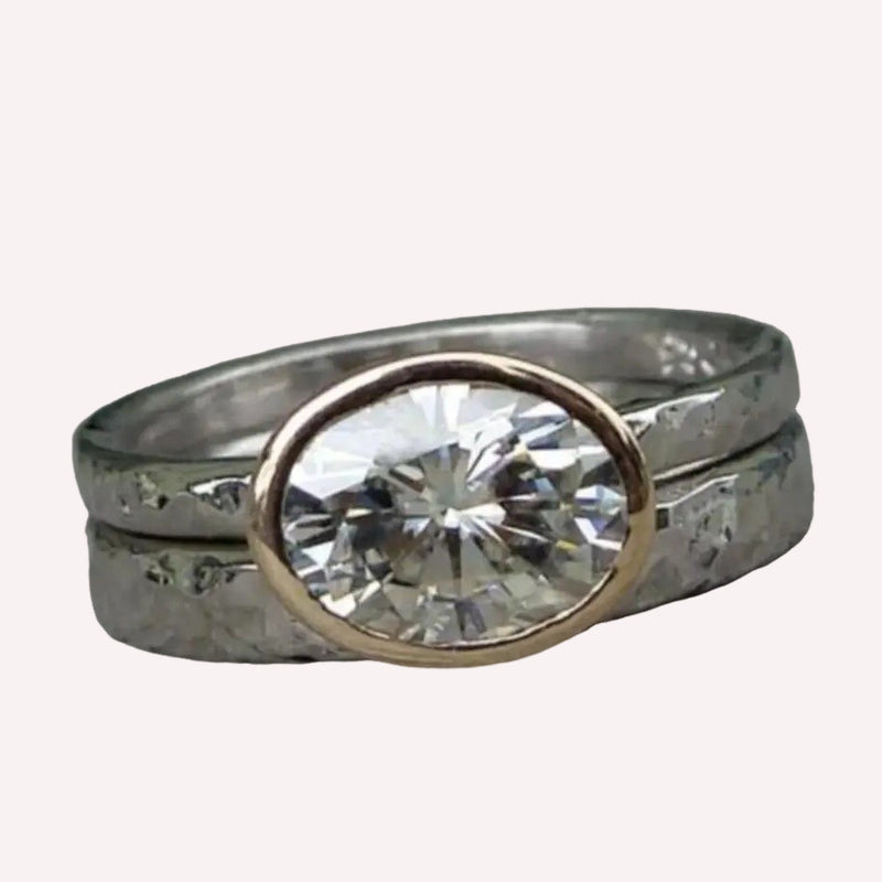 Classic Silver Ring with Timeless Appeal