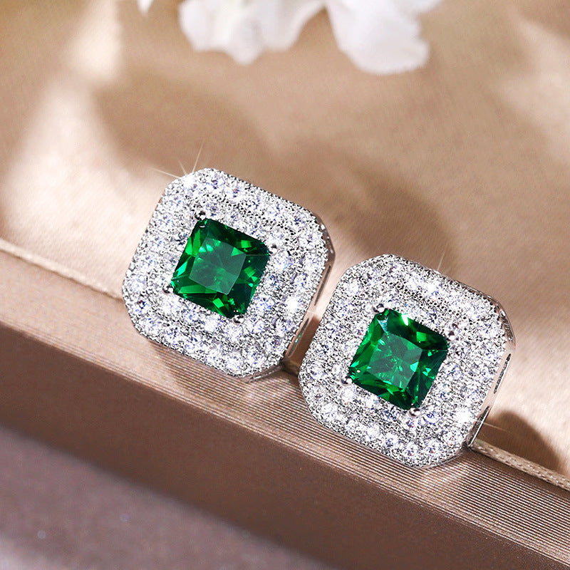 Romantic Earring for Special Moments