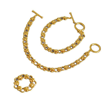 Charming Gold Bracelet for Any Occasion