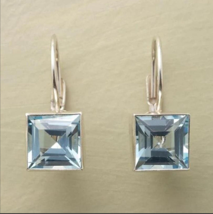 Elegant Earring for Every Occasion