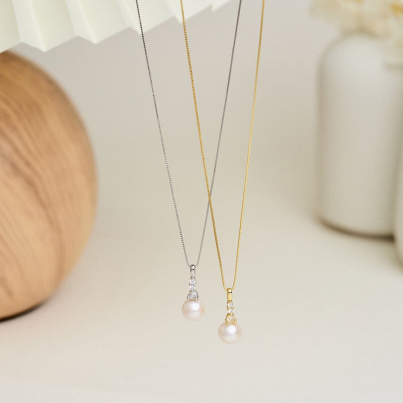 Stunning Pearl Necklace for Daily Wear